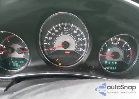 2013 Chrysler 200 Touring из США, поврежденный, VIN 1C3CCBBB2DN763570